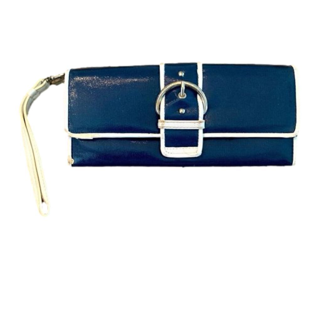 ‎Navy/White Wristlet